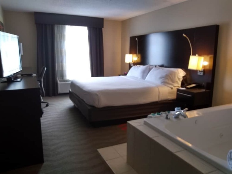 Holiday Inn Express Hotel & Suites Waterford