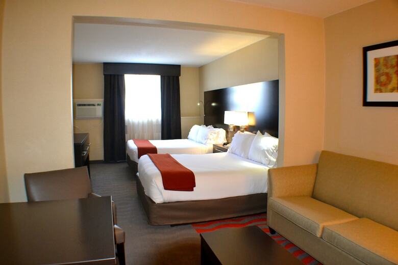 Holiday Inn Express Hotel & Suites Waterford