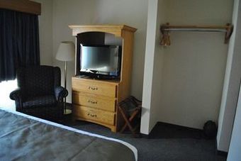 Posada Asteria Inn & Suites