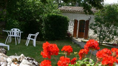 Village De Loubas