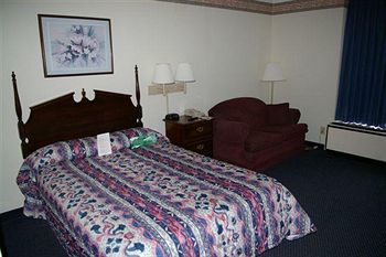 Motel Innkeeper Roxboro