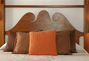 Bed & Breakfast Historic Smithton Inn
