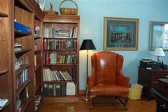 Bed & Breakfast Historic Smithton Inn