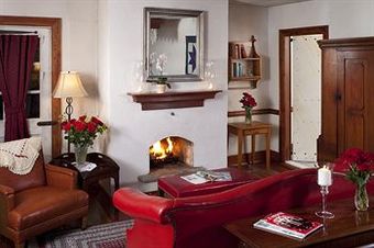Bed & Breakfast Historic Smithton Inn