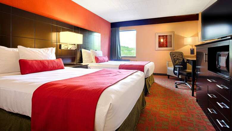 Best Western Plus Poconos Hotel