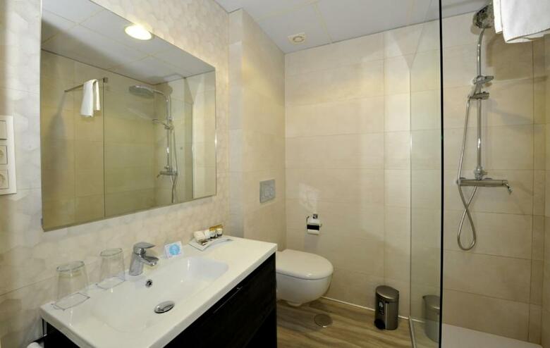 Hotel Salobre�a Suites