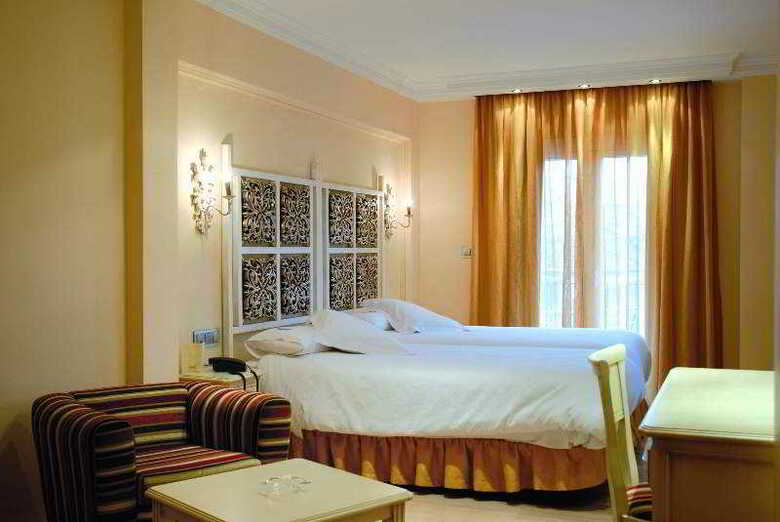 Hotel Los Angeles & Spa Granada