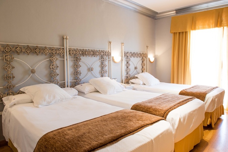 Hotel Los Angeles & Spa Granada