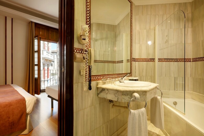 Hotel Exe Triunfo Granada