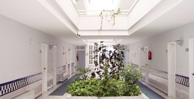Hotel Ele La Perla