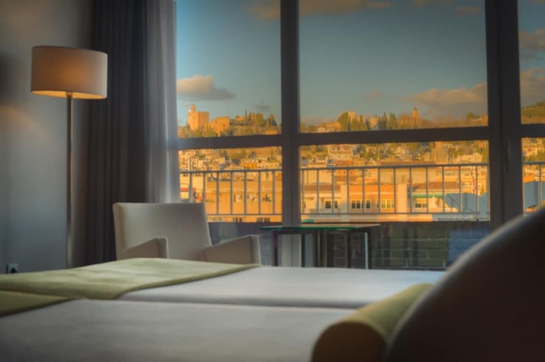 Hotel Barcel� Carmen Granada