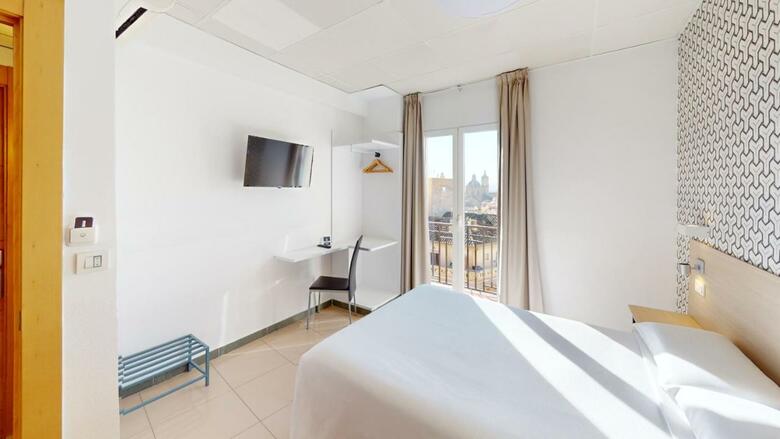 Hostal Atenas