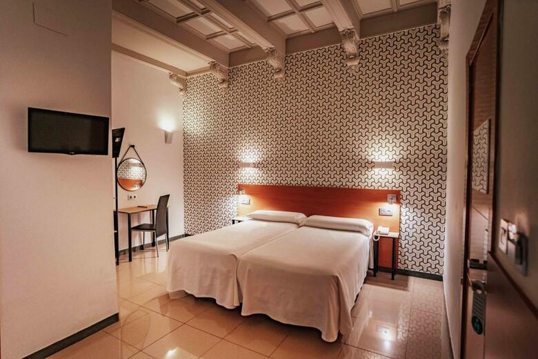 Hostal Atenas