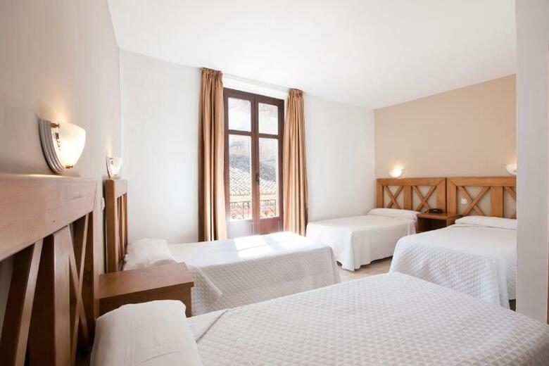 Hostal Atenas