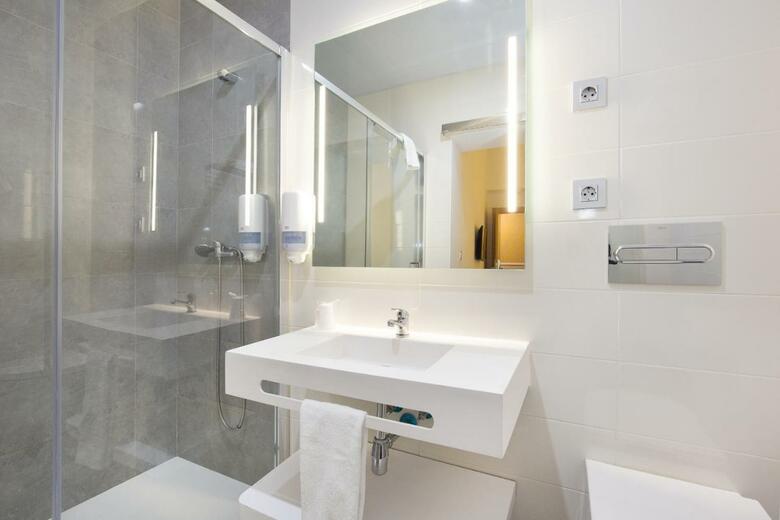 Hostal Atenas