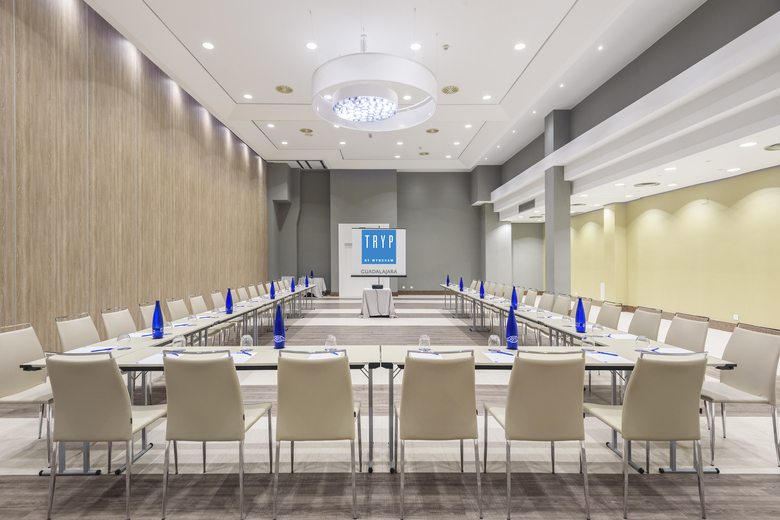 Hotel Guadalajara & Conference Center Affiliated By Meli�
