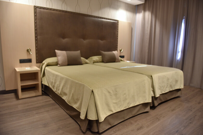 Hotel Pedro I De Aragon