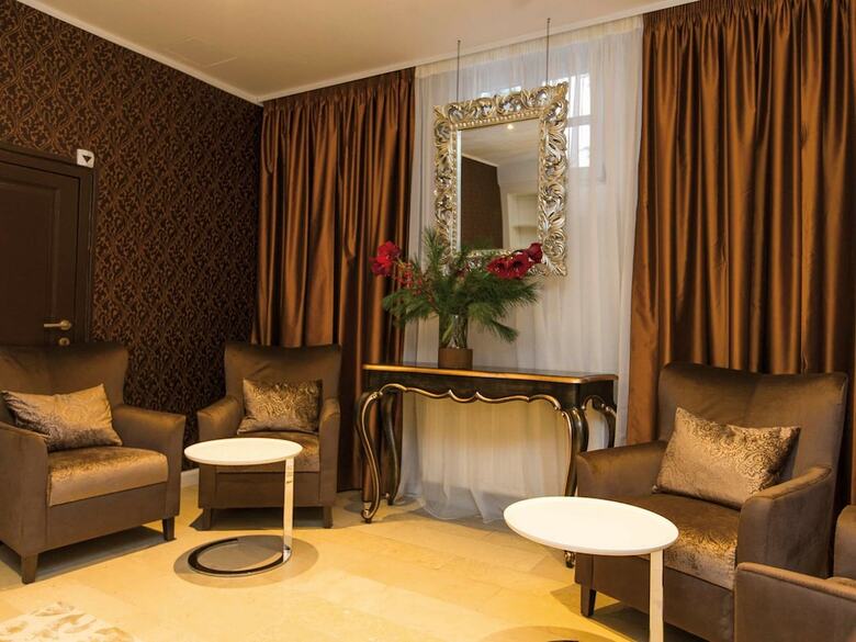 Hotel Altstadt Radisson Blu