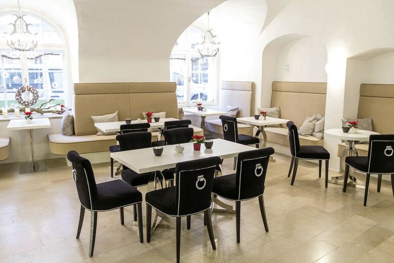 Hotel Altstadt Radisson Blu