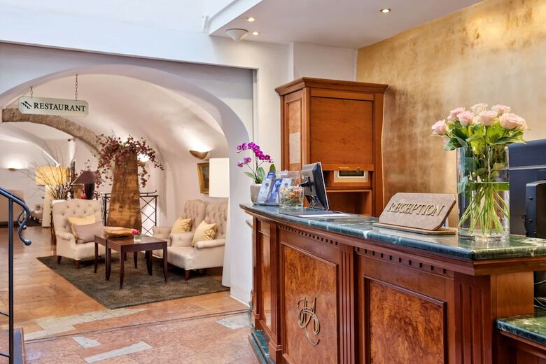 Hotel Altstadt Radisson Blu
