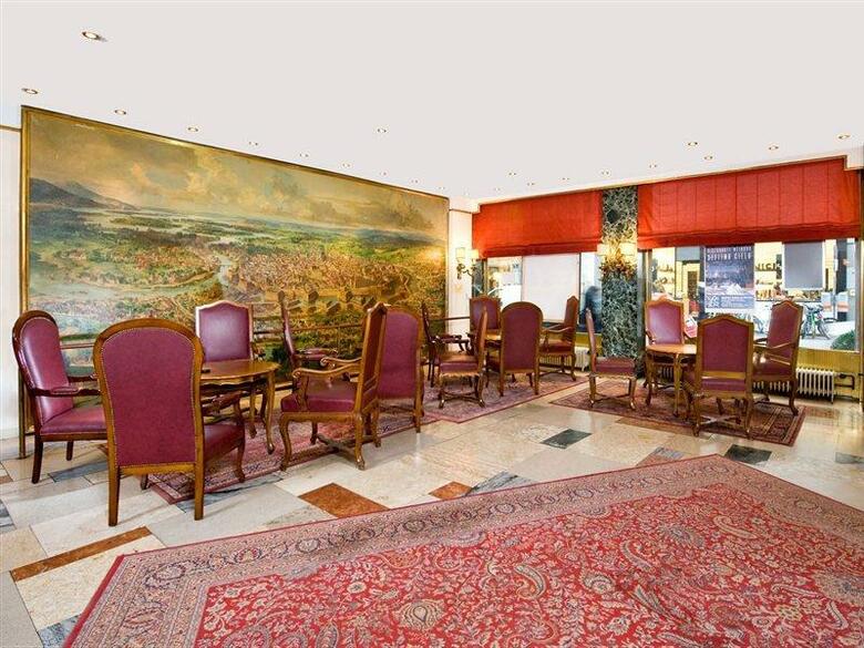 Hotel Royal