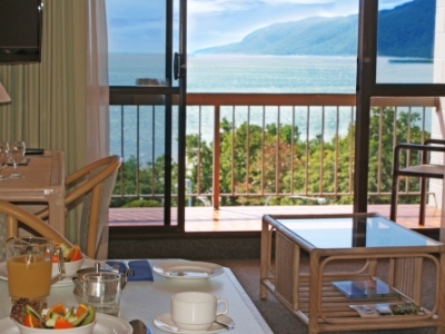 Hotel Cairns Plaza