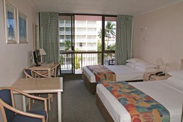 Hotel Cairns Plaza