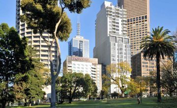 Hotel Mercure Melbourne Treasury Gardens