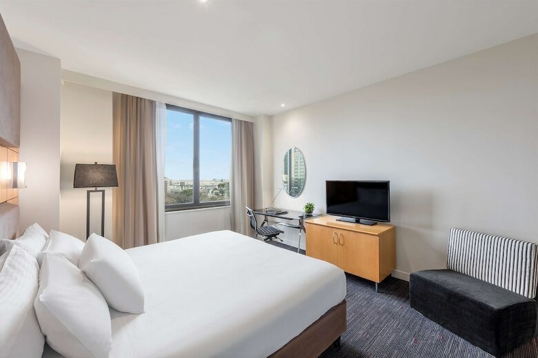 Hotel Radisson On Flagstaff Gardens