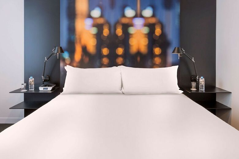Hotel Radisson On Flagstaff Gardens