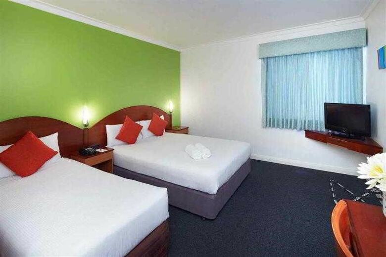 Hotel All Seasons Perth