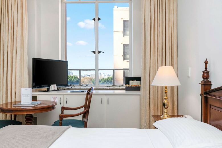 Castlereagh Boutique Hotel