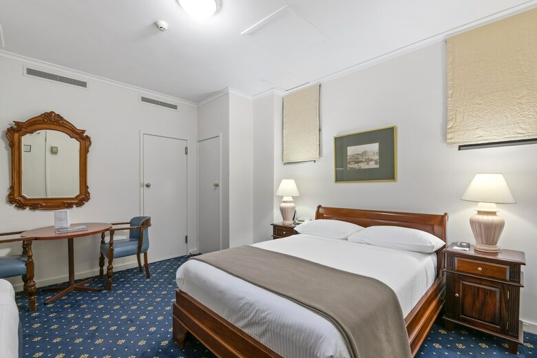 Castlereagh Boutique Hotel