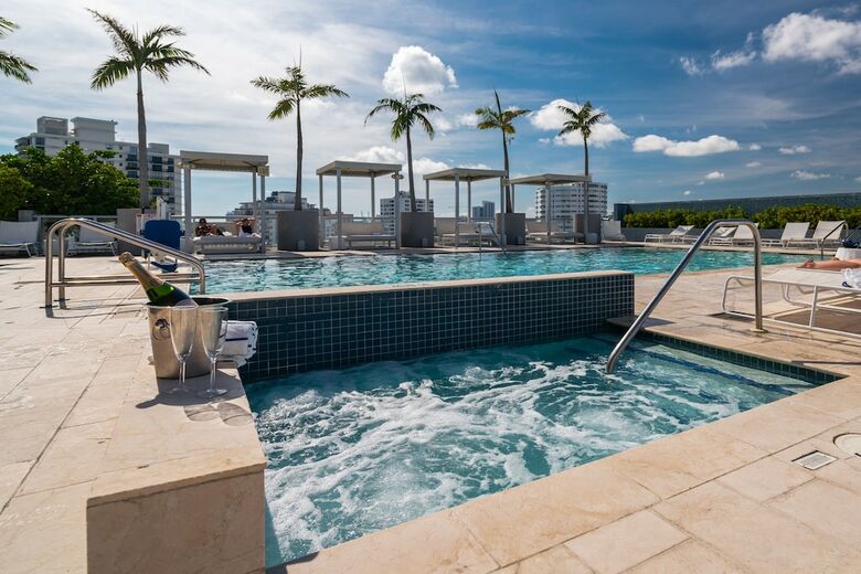 Hotel Boulan South Beach