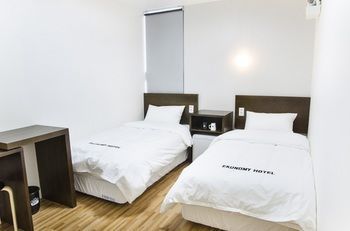 Ekonomy Hotel Haeundae