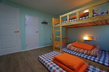 Mr. Egg Hostel Original