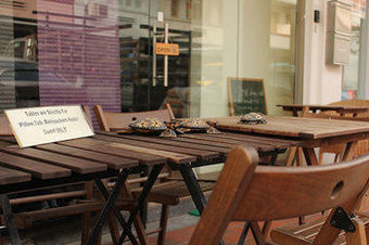 Pillow Talk Hostel