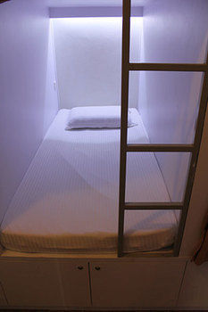 Pillow Talk Hostel