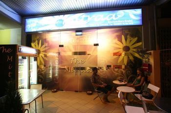 Albergue The Mitraa
