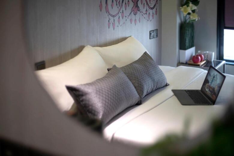 Hotel 81 Princess