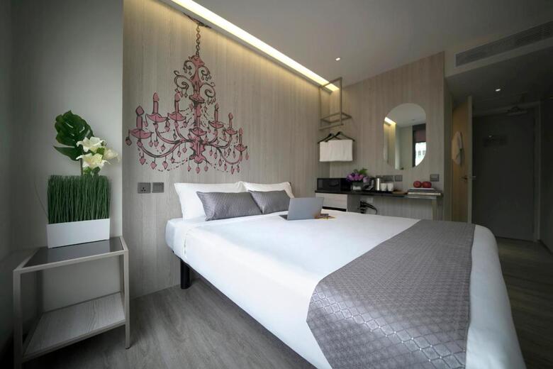 Hotel 81 Princess