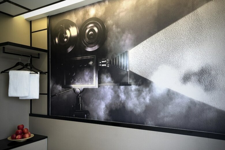 Hotel 81 Hollywood