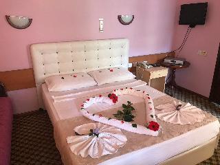 Hotel Karyatit