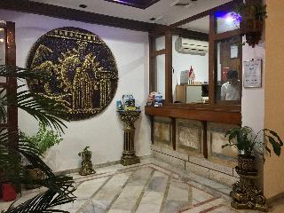 Hotel Karyatit