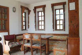 Hotel Karyatit