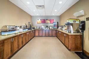 Hotel Comfort Suites