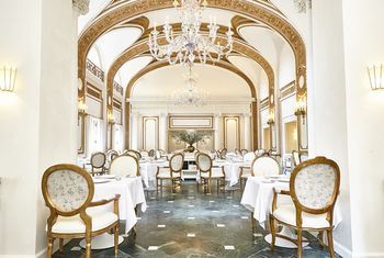 Hotel Adolphus