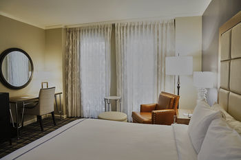 Hotel Adolphus