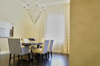 Hotel Adolphus