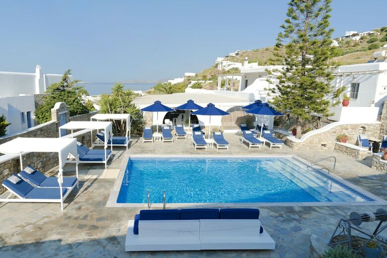 Hotel Bellissimo Resort